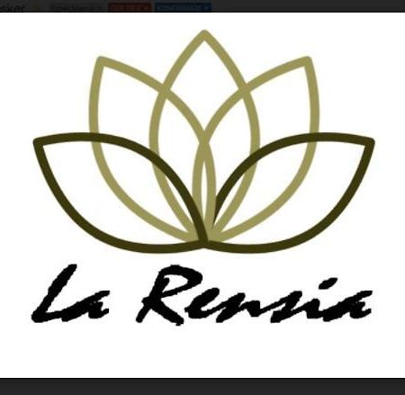 Hotel Larensia ลาบวนบาโจ ภายนอก รูปภาพ